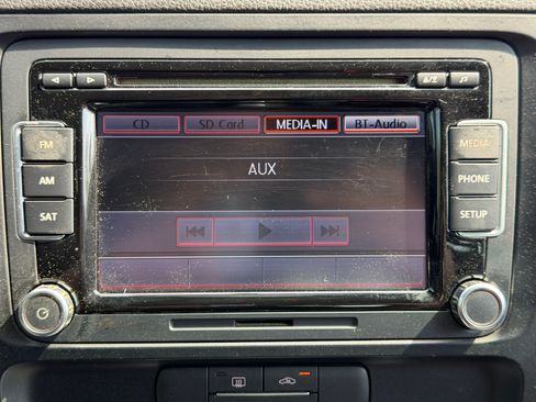 Used 2013 Volkswagen Jetta GLI image 17