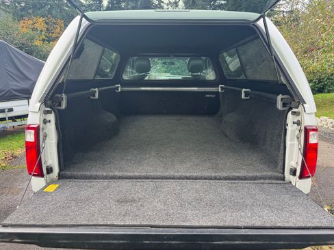 Used 2016 Ford F350 XL w/ XL Appearance Package image 12