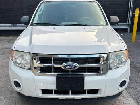 Used 2012 Ford Escape XLS FWD image 1
