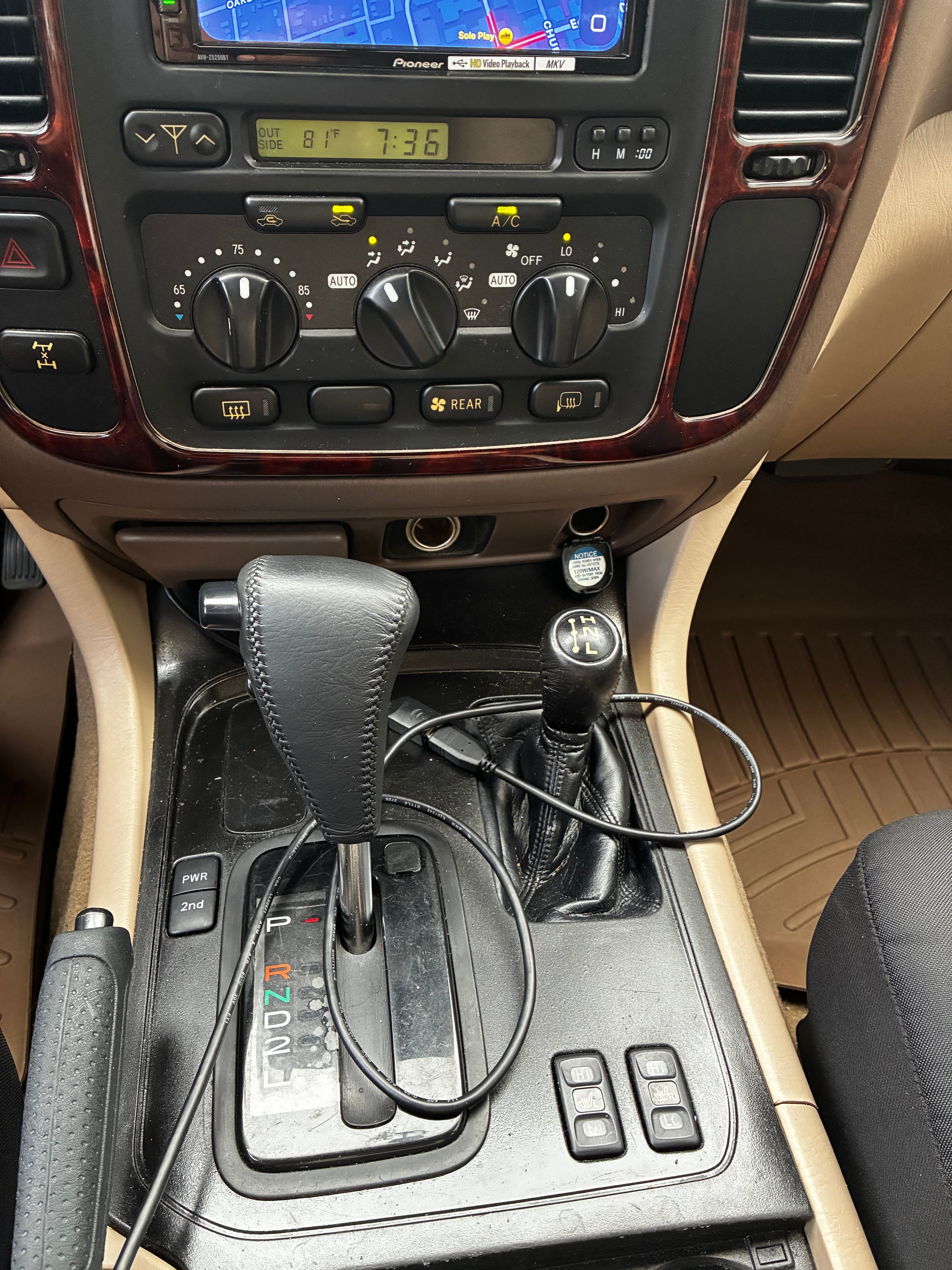 Used 1999 Toyota Land Cruiser AWD/4WD image 12