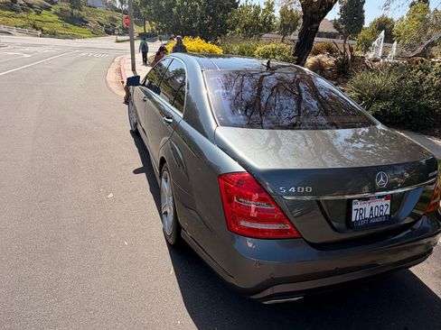 Used 2010 Mercedes-Benz S 400 image 11