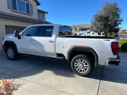Used 2021 GMC Sierra 2500 SLE image 6