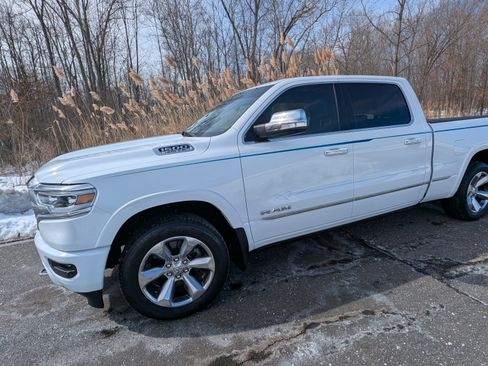 Used 2020 RAM 1500 Limited image 9