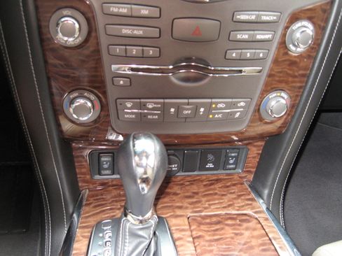 Used 2017 Nissan Armada SL w/ Moonroof Package image 14