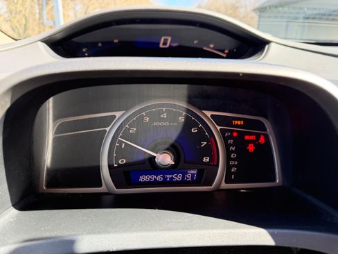 Used 2010 Honda Civic LX image 13