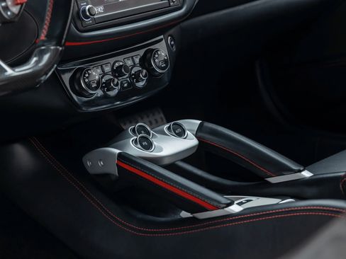 Used 2014 Ferrari FF AWD/4WD image 20