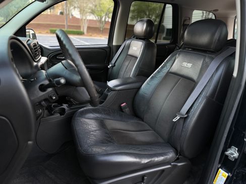 Used 2006 Chevrolet TrailBlazer LT w/ SS Package image 13