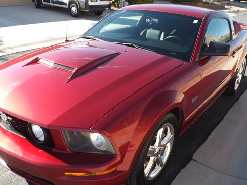 Used 2007 Ford Mustang GT Premium image 6