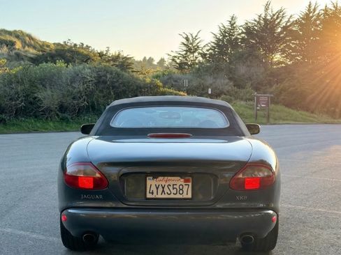 Used 2000 Jaguar XK8 Convertible image 9