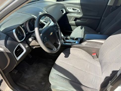 Used 2013 Chevrolet Equinox LS w/ LPO, Protection Package FWD image 4