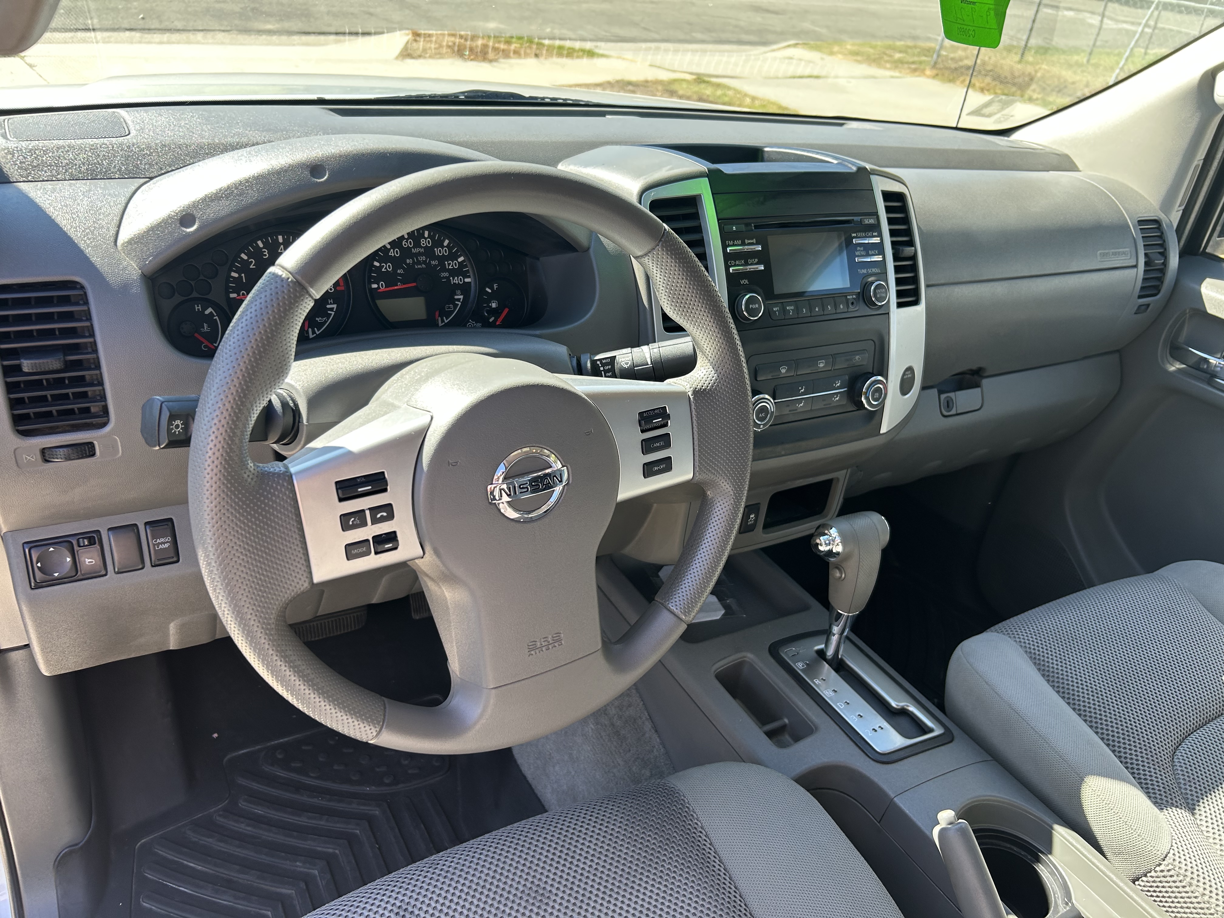 Used 2013 Nissan Frontier SV RWD image 8