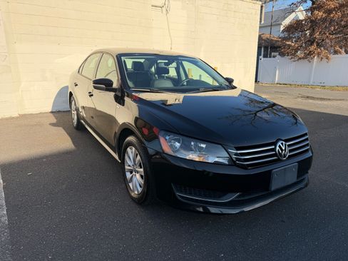Used 2014 Volkswagen Passat 1.8T Wolfsburg Edition image 1