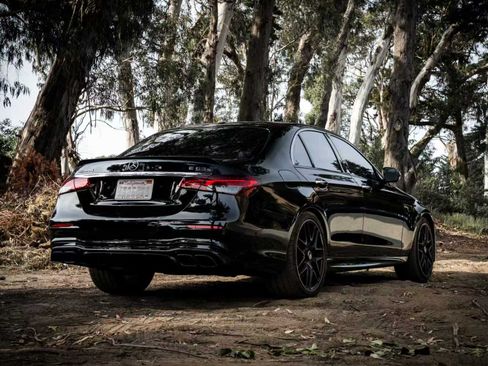 Used 2021 Mercedes-Benz E 63 AMG S image 2
