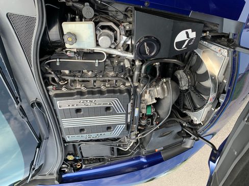 Used 2016 Chevrolet Corvette Z06 w/ 3LZ Preferred Equipment Group RWD image 21