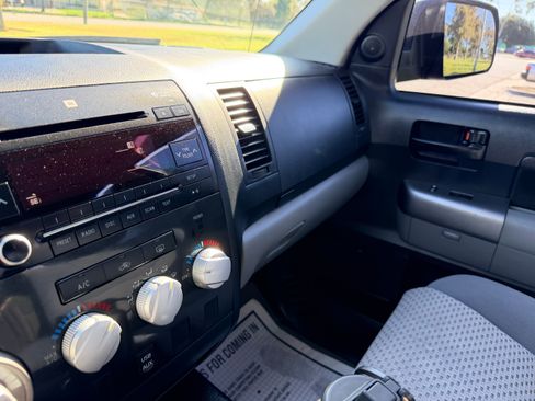 Used 2010 Toyota Tundra SR5 image 18
