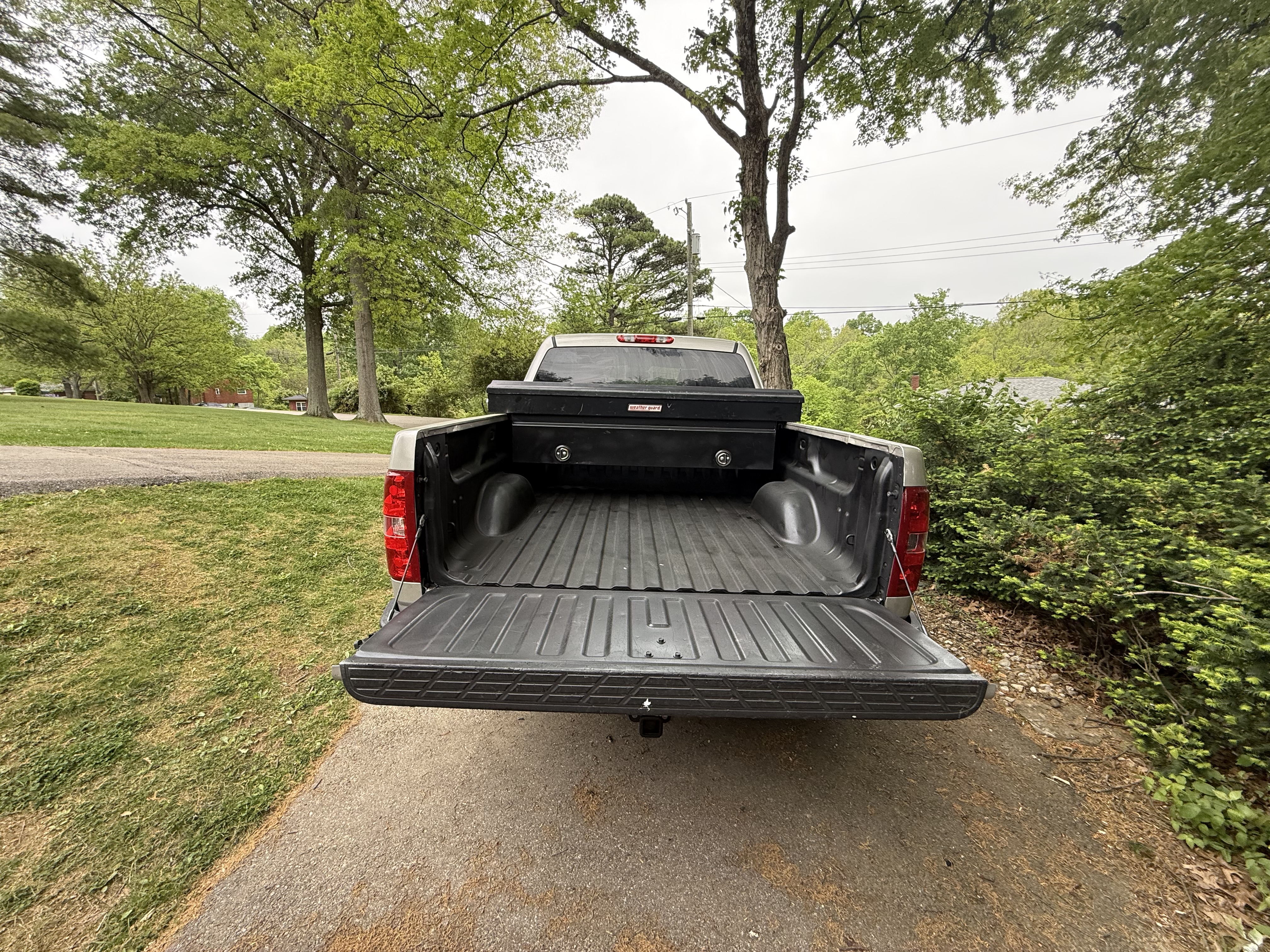 Used 2009 Chevrolet Silverado 1500 LS RWD image 6