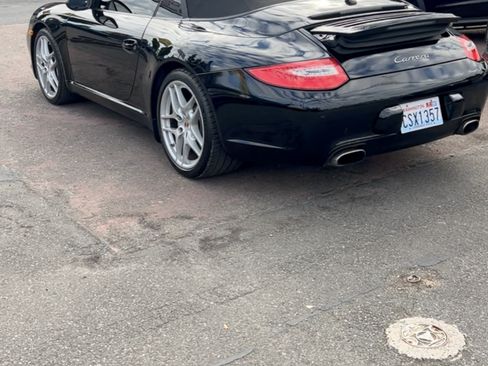 Used 2011 Porsche 911 Carrera image 4