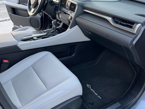 Used 2021 Lexus RX 350 FWD w/ Accessory Package image 19