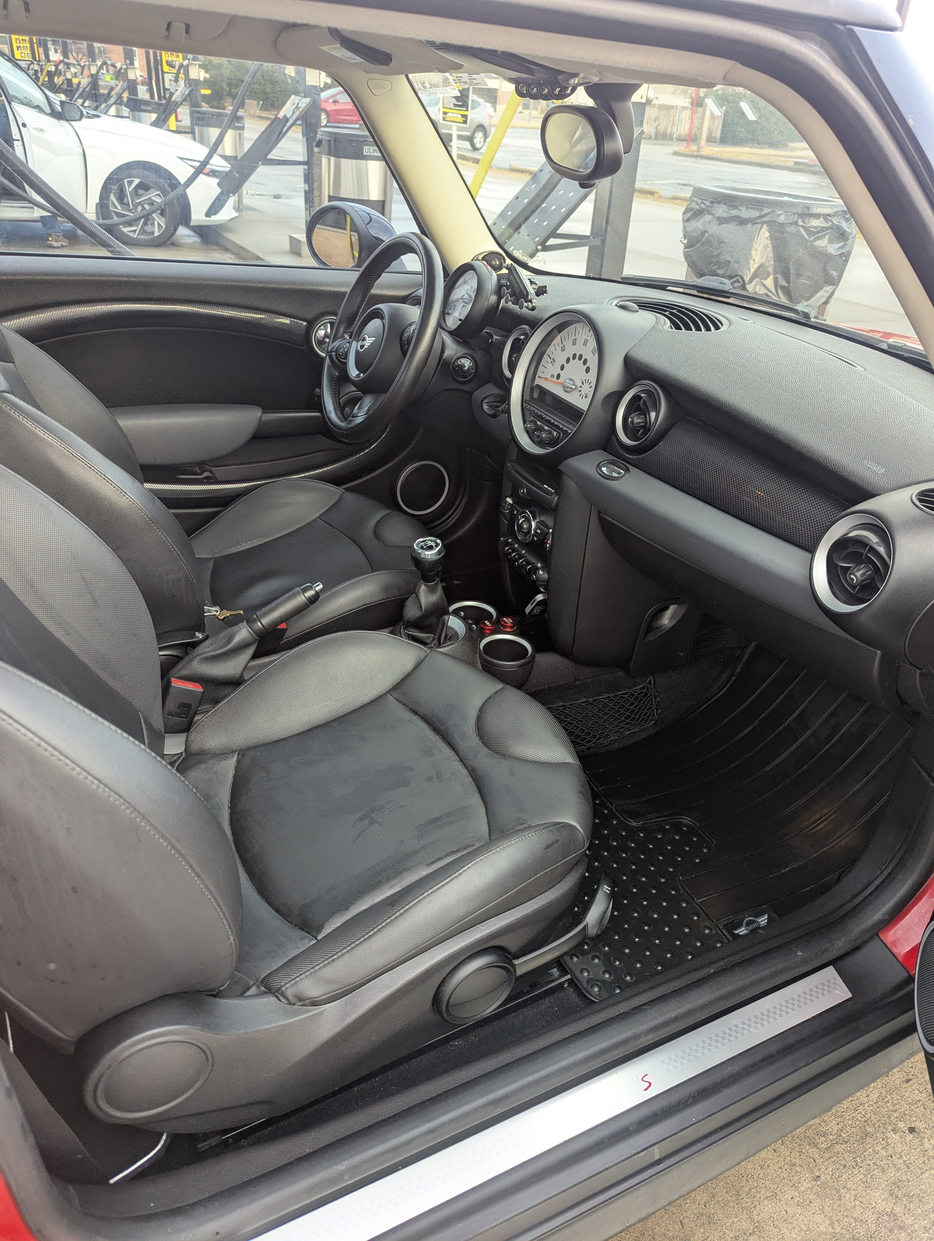 Used 2012 MINI Cooper S FWD image 6
