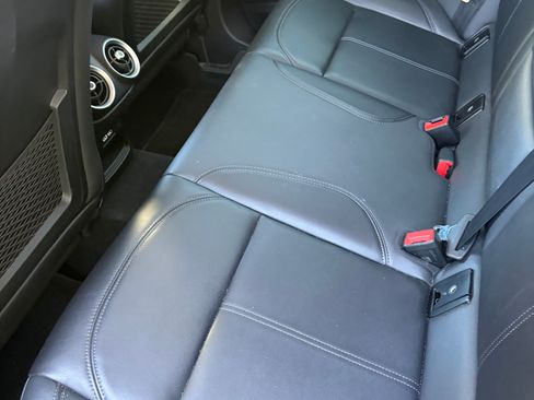 Used 2020 Alfa Romeo Stelvio Ti AWD/4WD image 2