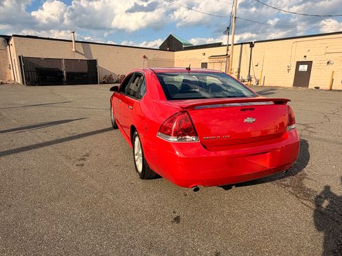 Used 2012 Chevrolet Impala LTZ FWD image 4