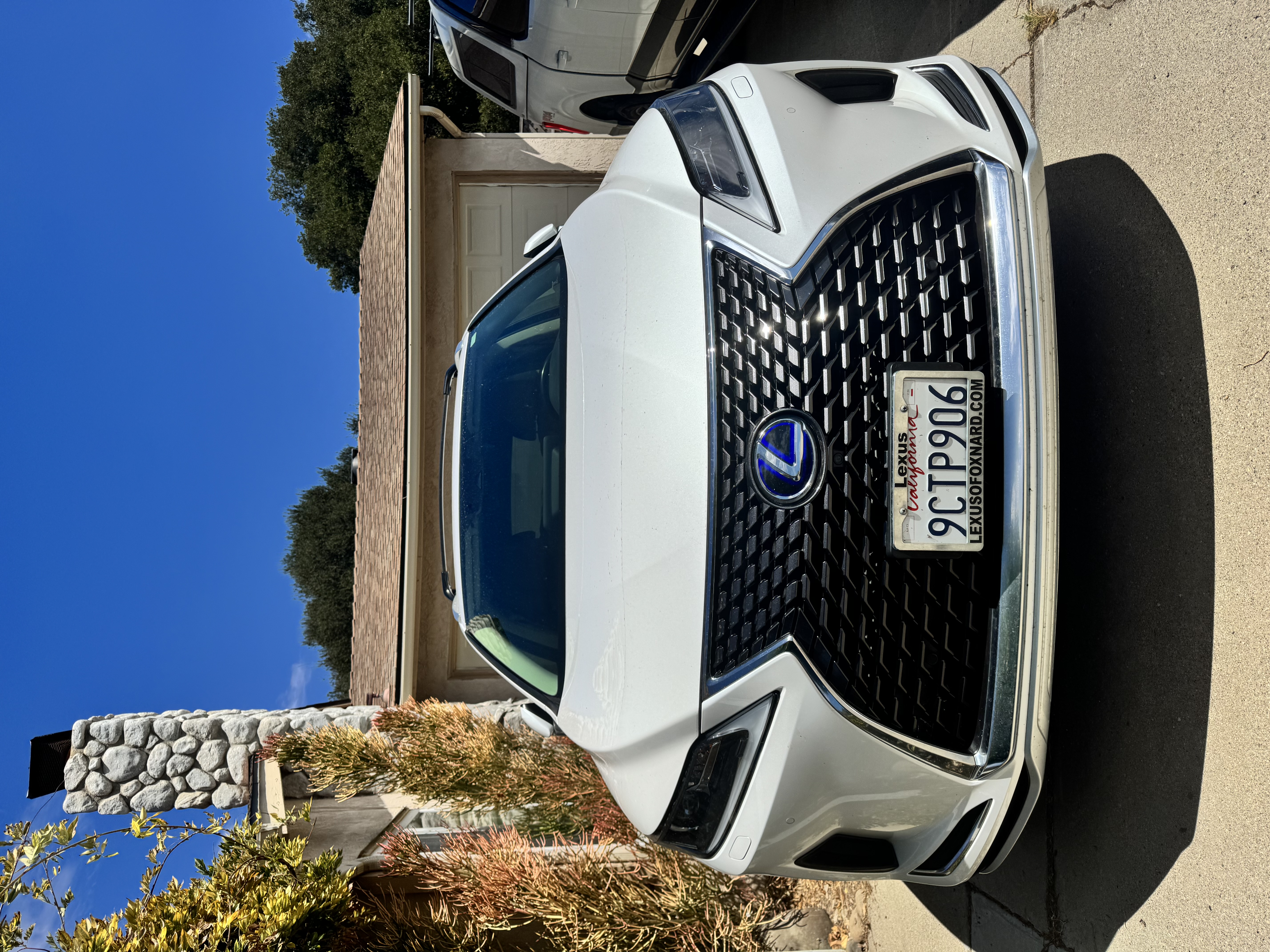 Used 2022 Lexus RX 450hL AWD w/ Premium Package image 1