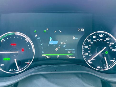 Used 2023 Toyota Sienna Platinum image 20