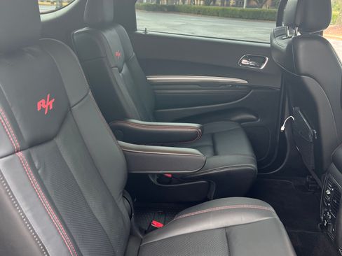 Used 2014 Dodge Durango R/T image 11