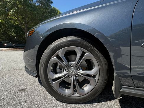 Used 2023 Honda Accord EX image 8