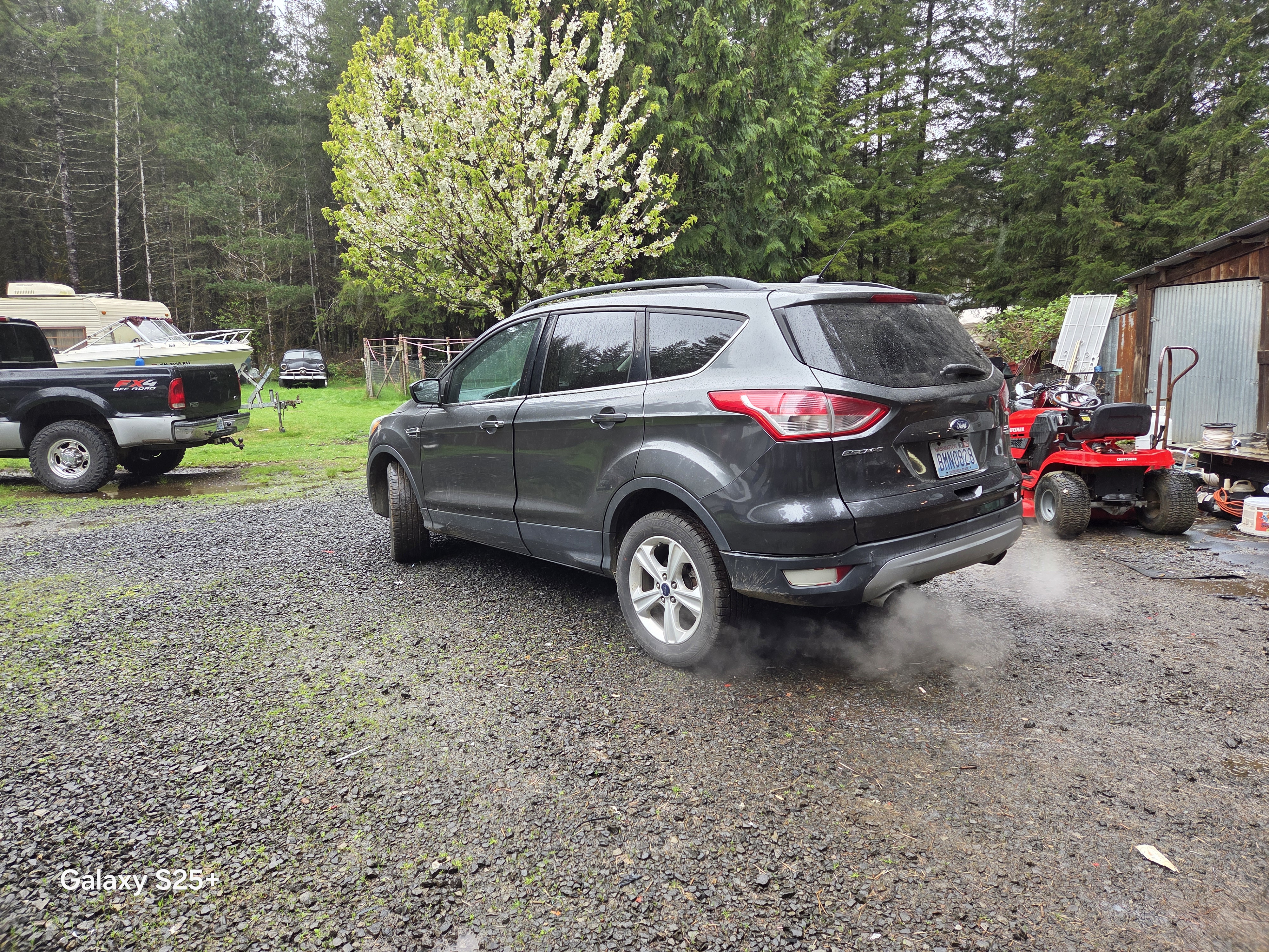 Used 2016 Ford Escape SE w/ Equipment Group 201A AWD/4WD image 4