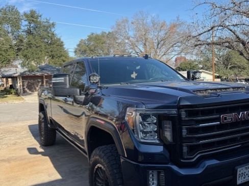 Used 2021 GMC Sierra 2500 AT4 w/ AT4 Premium Plus Package image 6