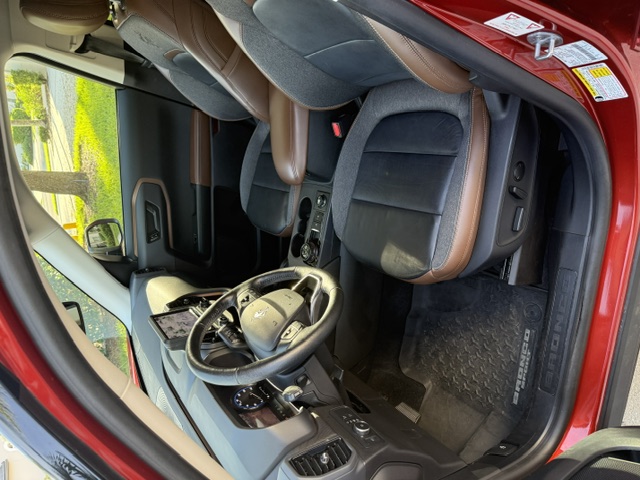 Used 2022 Ford Bronco Sport Outer Banks w/ Tech Package AWD/4WD image 8