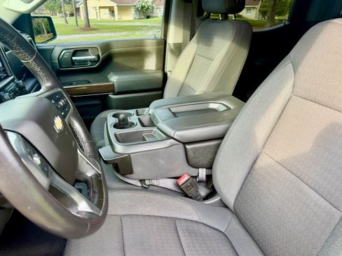 Used 2020 Chevrolet Silverado 1500 LT w/ Fleet Comfort Package AWD/4WD image 5
