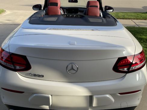 Used 2022 Mercedes-Benz C 300 Cabriolet image 10