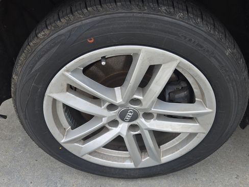 Used 2017 Audi A4 2.0T Premium w/ Audi MMI Navigation Plus image 16