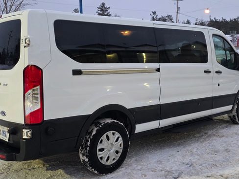 Used 2019 Ford Transit 350 XLT image 6
