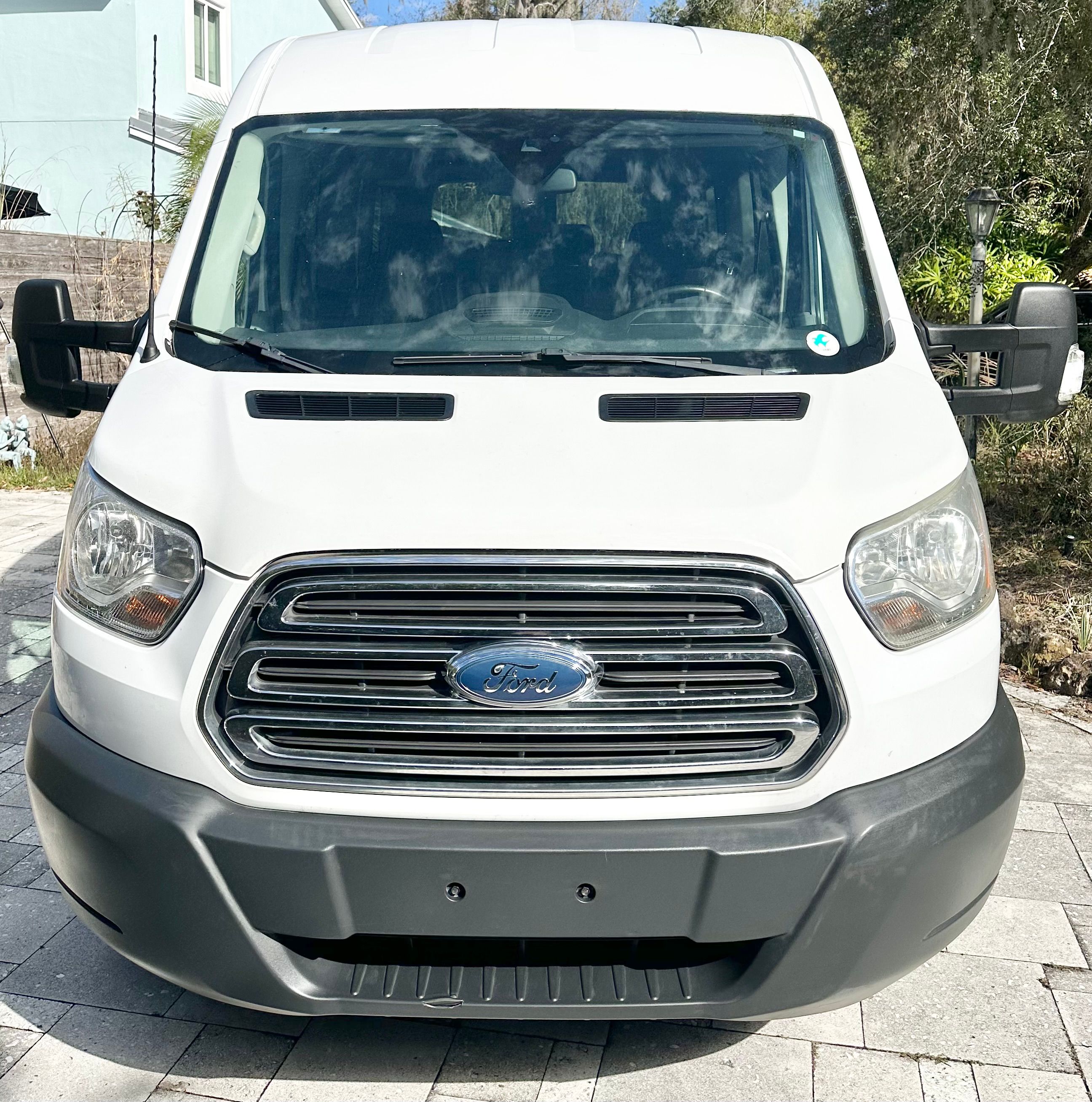Used 2016 Ford Transit 350 XLT RWD image 2