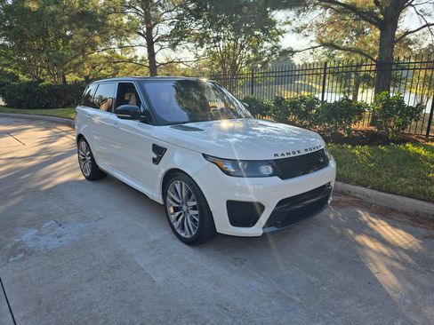 Used 2016 Land Rover Range Rover Sport SVR image 5