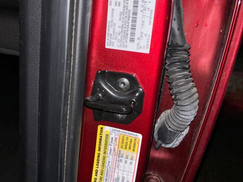 Used 2018 Ford F150 XLT w/ Equipment Group 302A Luxury image 23