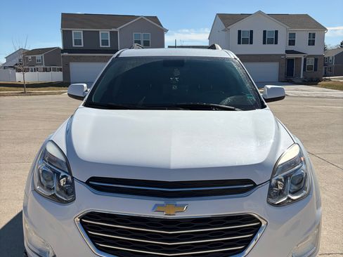 Used 2016 Chevrolet Equinox LT image 1