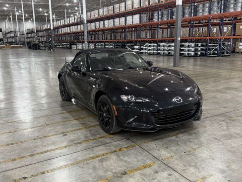 Used 2021 MAZDA MX-5 Miata Sport image 1