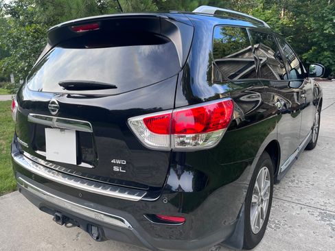 Used 2015 Nissan Pathfinder SL w/ SL Premium Package AWD/4WD image 8