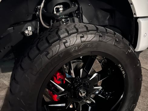 Used 2022 Ford F150 Platinum w/ Equipment Group 701A High image 8