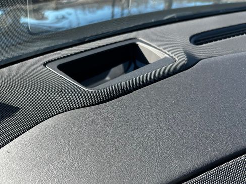 Used 2023 Cadillac Escalade ESV Sport w/ LPO, ONYX Package image 20