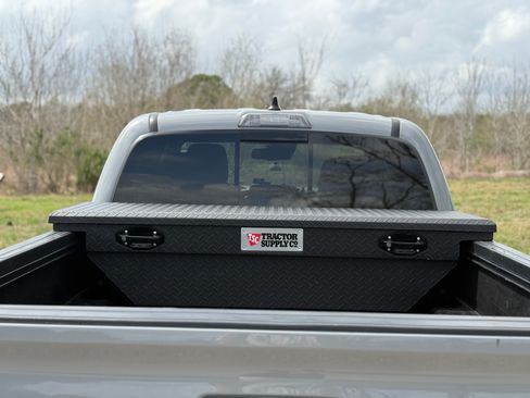 Used 2021 Toyota Tacoma TRD Off-Road w/ Technology Package image 14