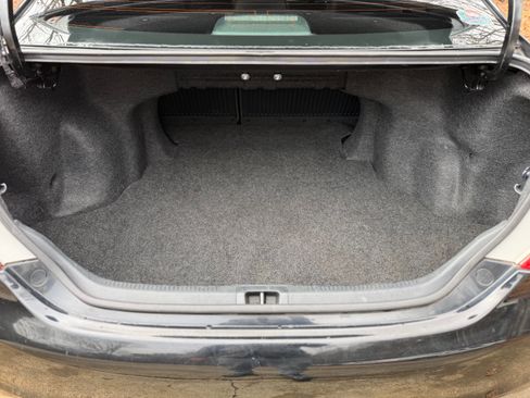 Used 2014 Toyota Camry SE image 10