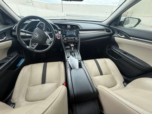 Used 2019 Honda Civic EX-L image 10