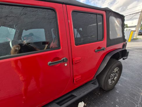 Used 2017 Jeep Wrangler Unlimited Sport image 16