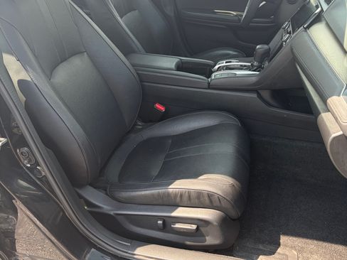 Used 2016 Honda Civic Touring image 15