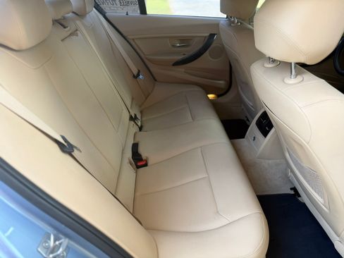Used 2014 BMW 328i Sedan RWD image 22